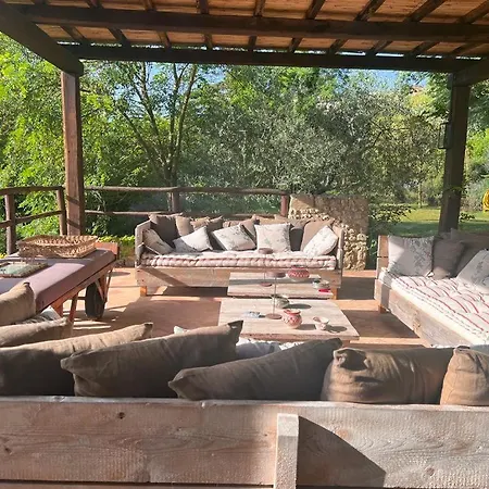 Ameria Luxury Retreat With Pool * Amelia