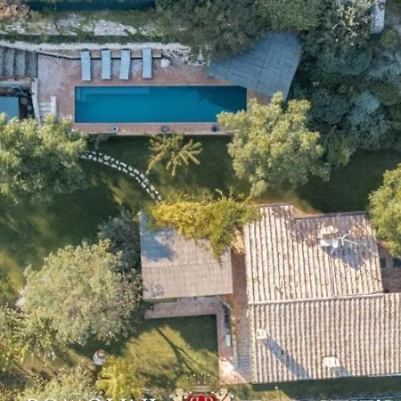 Villa Ameria Luxury Retreat With Pool