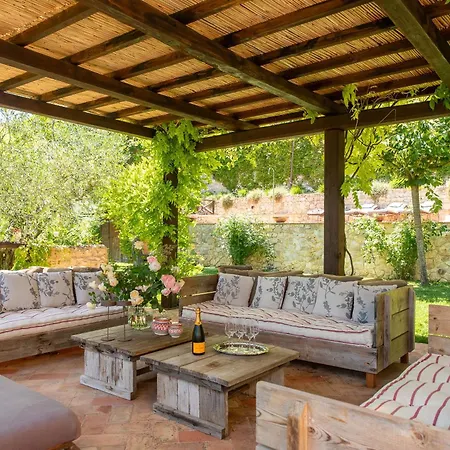 Vila - Luxury Retreat With Pool, Umbria